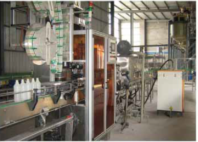 Étiqueteuse à manchon rétractable étanche et antirouille pour bouteilles en PVC et PET