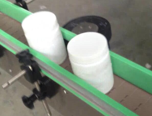 Machine d'étiquetage de bouteilles rondes, machine d'embouteillage et d'étiquetage pour pot de sucre Bround