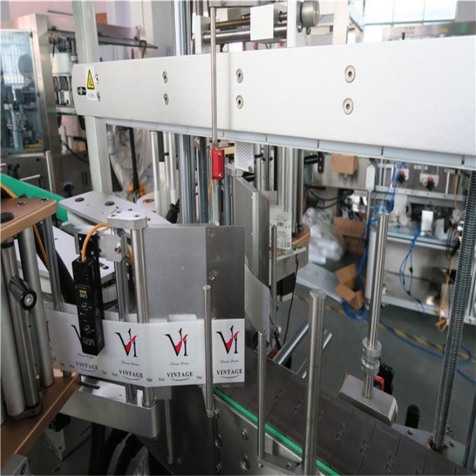 Machine à étiqueter les bouteilles plates 3048 mm x 1700 mm x 1600 mm à l'extérieur de l'équipement