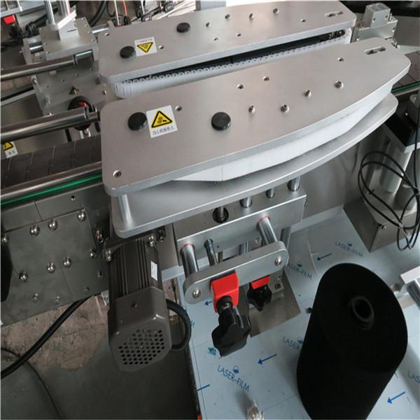 Bouteille carrée complètement automatique étiquetant la capacité des machines 4000-8000 B / H