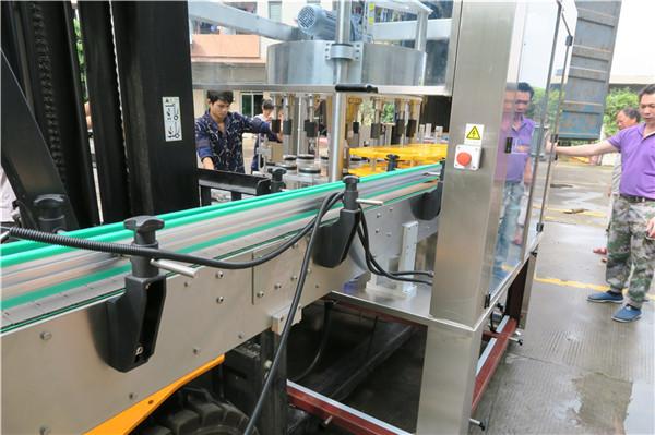 Vitesse automatique 18000B / H d'équipement de machine d'applicateur d'étiquette avant / arrière