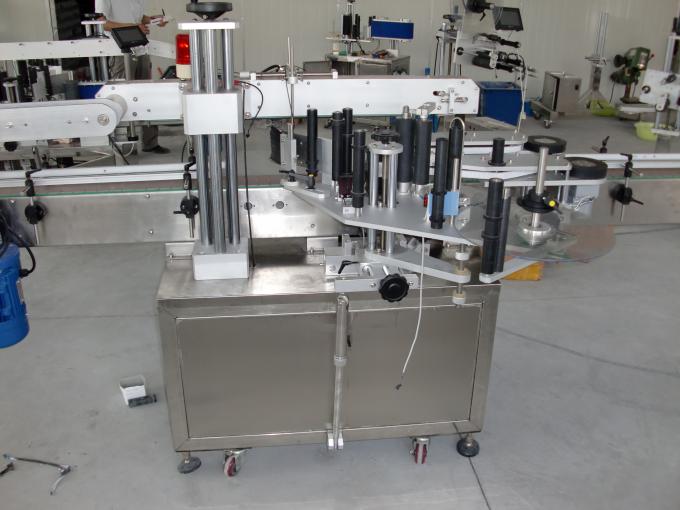 Les bouteilles en plastique et en verre contrôlent automatiquement le moteur servo de machine d'étiquetage d'autocollant double face