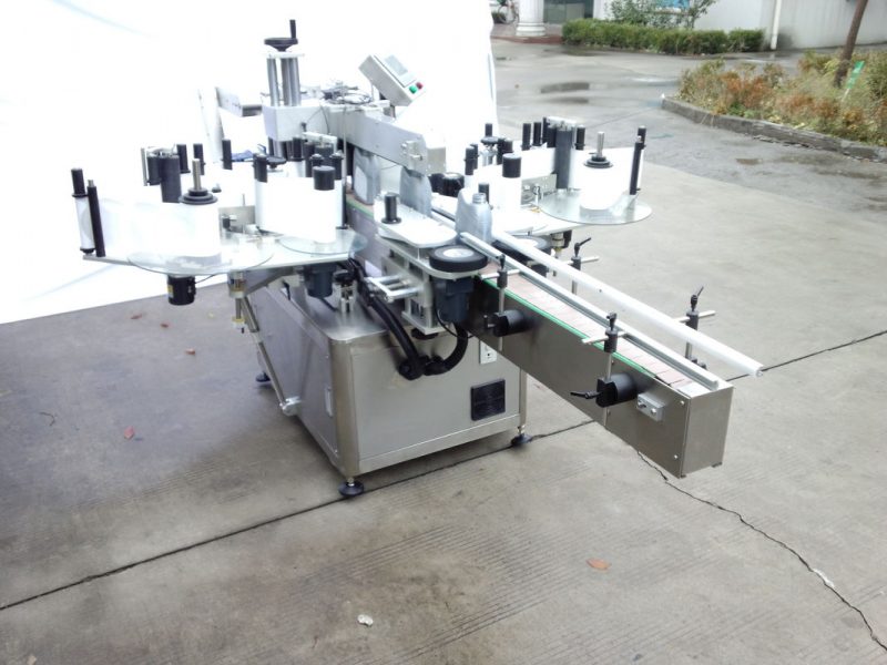 Chine Machine à étiquettes automatique à deux côtés avec recto et verso pour bouteille ovale, ronde, Aquare Fournisseur fixe