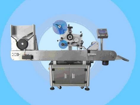 Chine Machine d'étiquetage de flacon automatique Machine d'autocollant d'étiquette de vernis à ongles pour fournisseur de cosmétiques