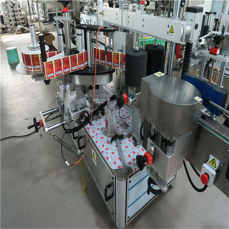 Chine Étiqueteuse automatique collante d'autocollant, machine automatique d'étiqueteuse pour le fournisseur de Bevarage / boissons