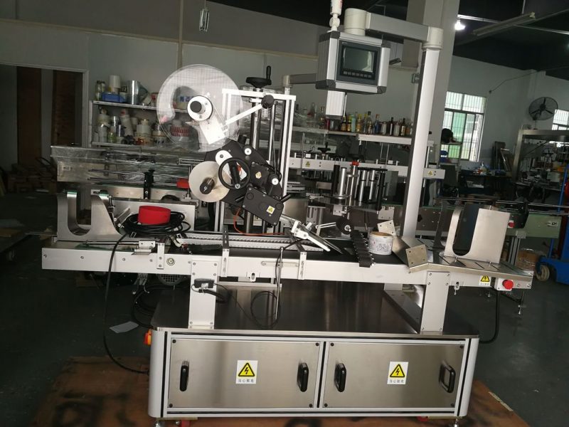 Chine Machine d'étiquetage supérieure de pagination pour le sac en plastique / carton non étalé / fournisseur de sac de masque